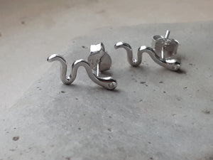 Mini Pendientes serpiente de plata