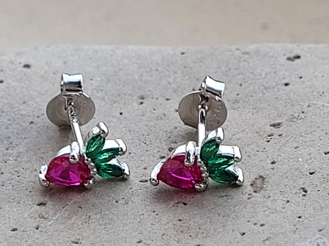 Pendientes fresa de plata con zirconitas