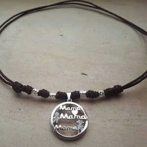 Collar de plata en nylon marrón Mama con niño y niña